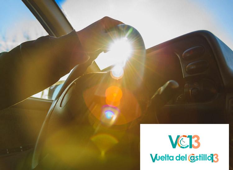 Conducir con calor puede ser peligroso. Descubre las señales de alerta y cuándo hacerte un reconocimiento médico en VC13. ¡Reserva tu cita!